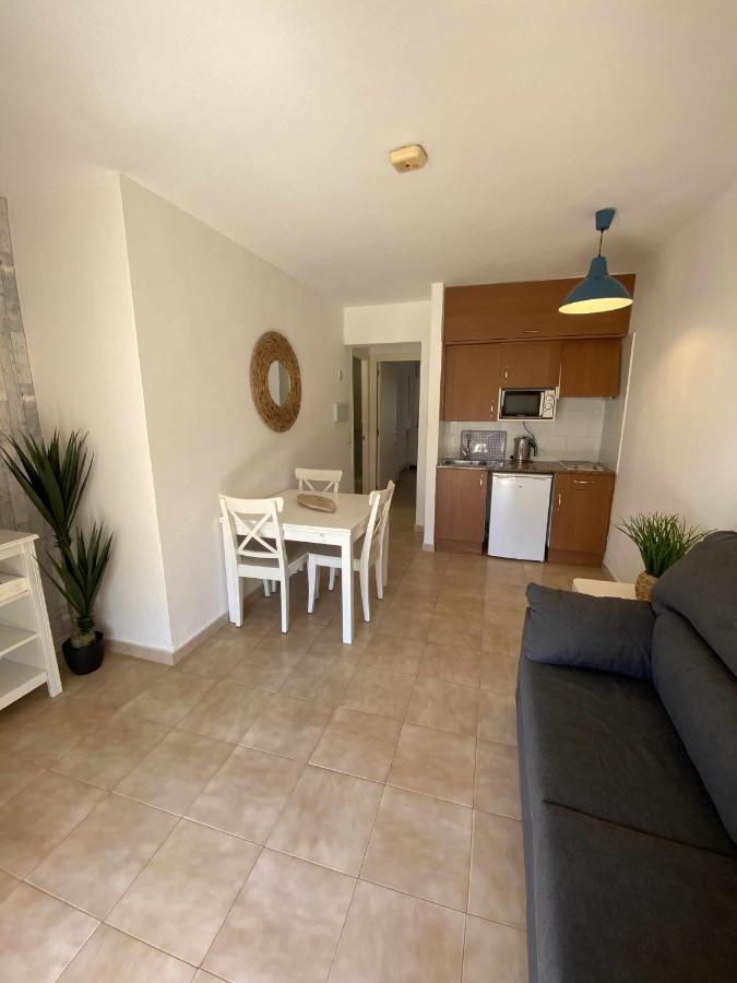 Apartamento Bajo Con Piscina Macarella Cala'N Blanes  Luaran gambar